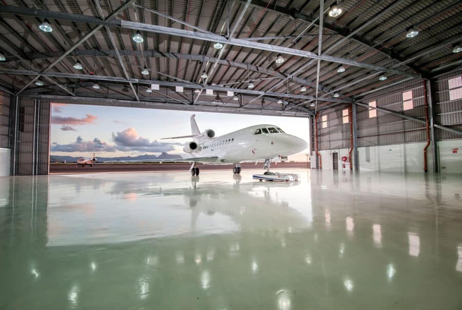 Services 8 Hangarlama