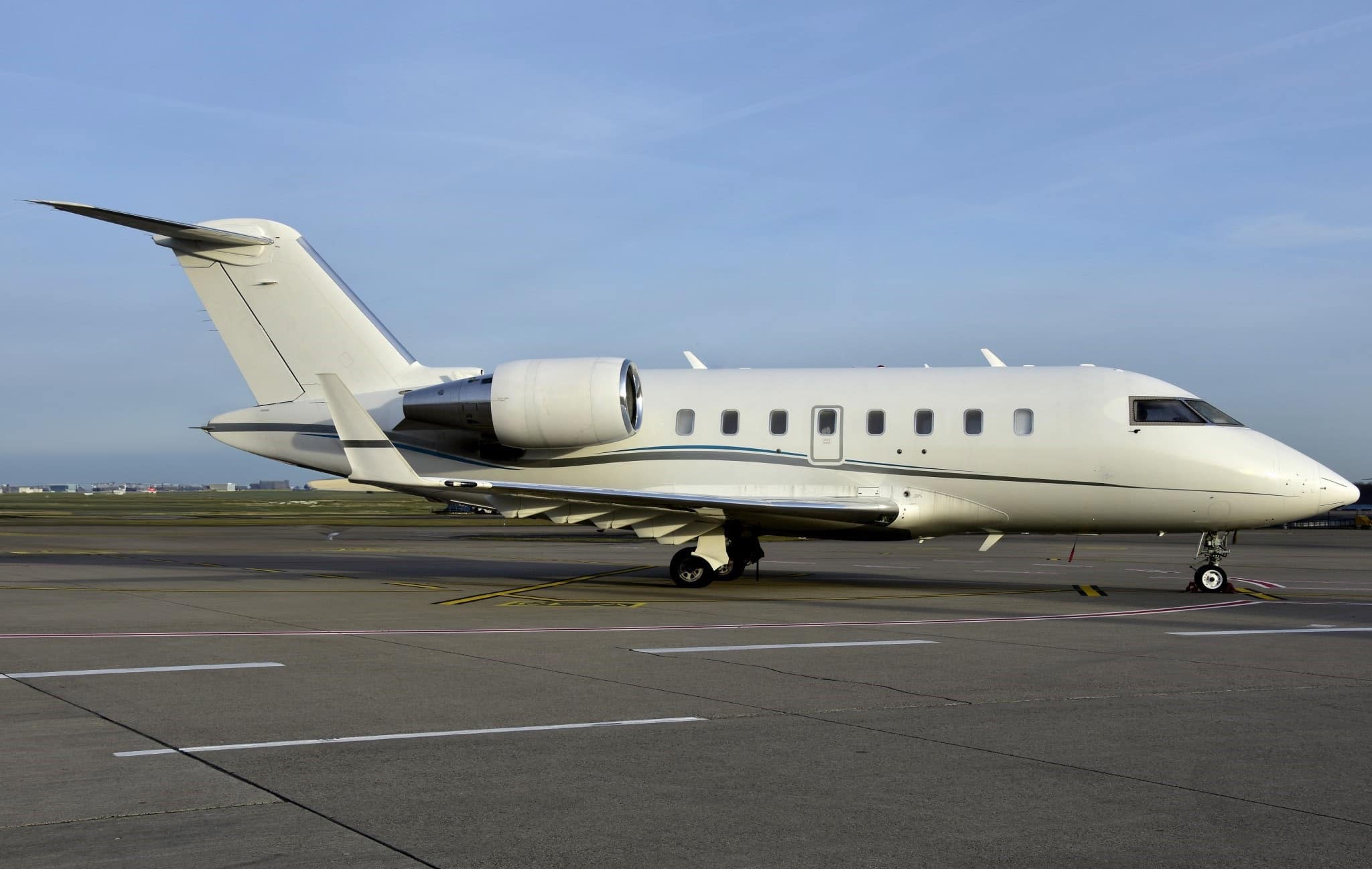 2009 Bombardier Challenger 605 9H Ald File Image 23